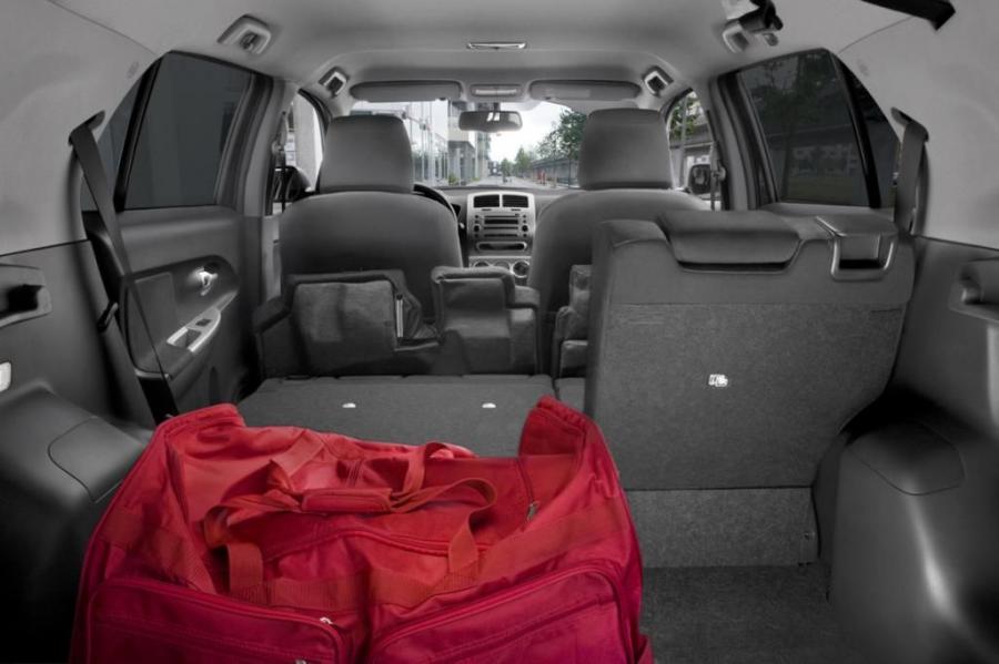  Toyota Urban Cruiser 2008 года  (фото 5 из 31)